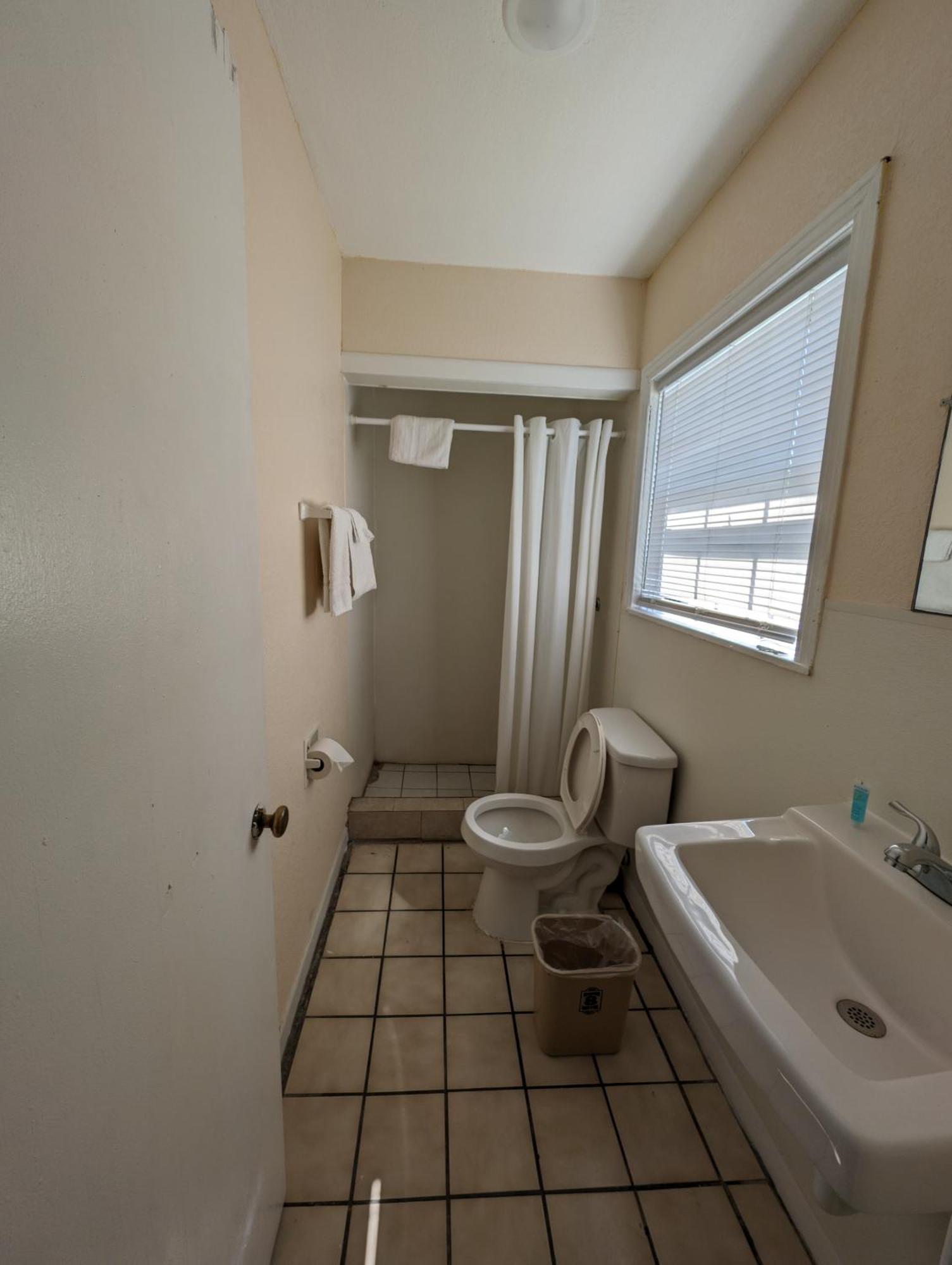 Economy Inn Kingsville Zewnętrze zdjęcie